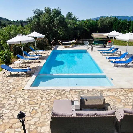 Prázdninový dům Jazz Rock With Large Private Pool
