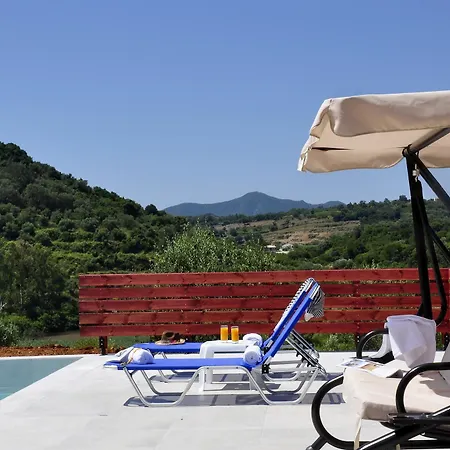 Jazz Rock With Large Private Pool Ferienhaus Gouvia