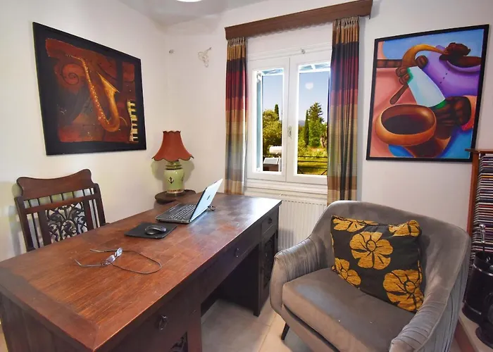 Jazz Rock With Large Private Pool *