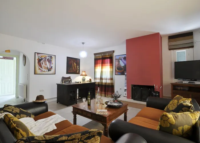 Jazz Rock With Large Private Pool Gouvia