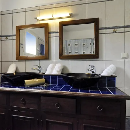 Σπίτι διακοπών Jazz Rock With Large Private Pool Γουβιά