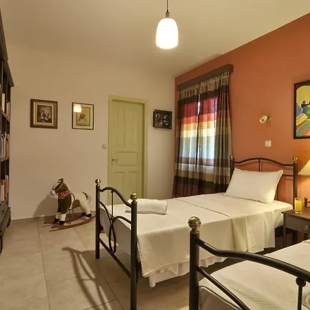 Ferienhaus Jazz Rock With Large Private Pool