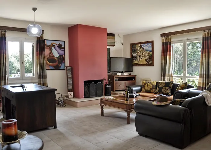 Jazz Rock With Large Private Pool * Gouviá